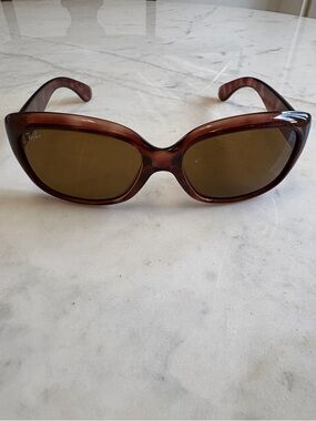 ❣️True Y2K Ray-Ban Women’s Brown Oval Sunglasses